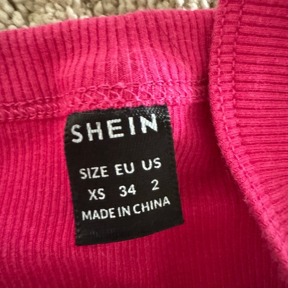 Two cropped tank tops xs. Pink worn once. Orange NWOT - Picture 3 of 3